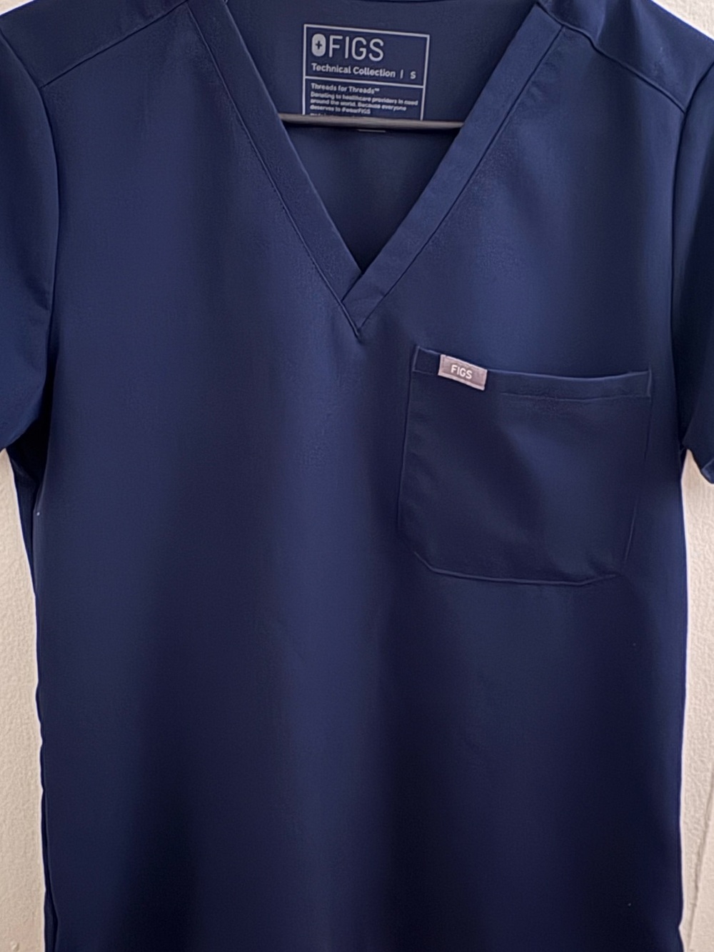 Figs Women's Catarina One-Pocket Scrub Top